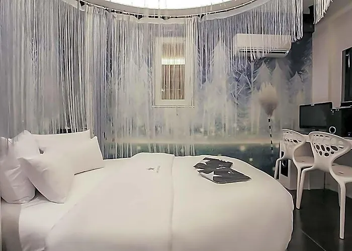 Nine Star 2* Seoul