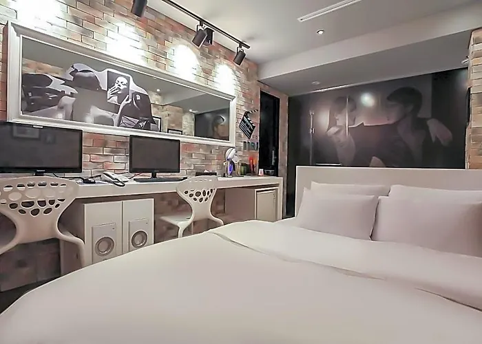 Motel Nine Star 2*