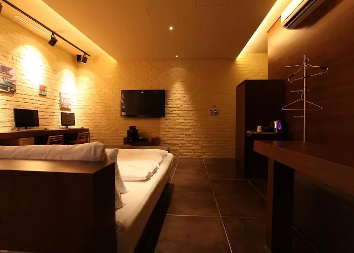 Nine Star 2*